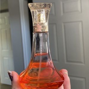 Beyonce Perfume, Rush